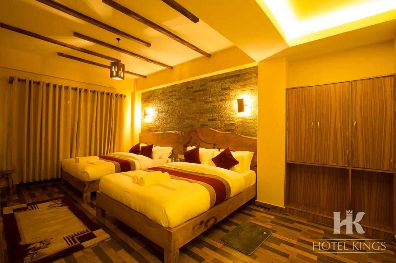 Hotel Kings Pokhara Exterior foto